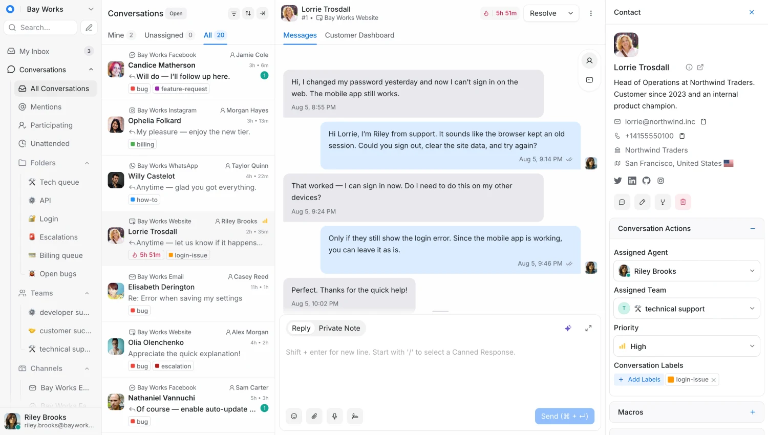 Chatwoot conversations view: the inbox list on the left, an open customer conversation in the middle, and the contact details and conversation actions panel on the right.