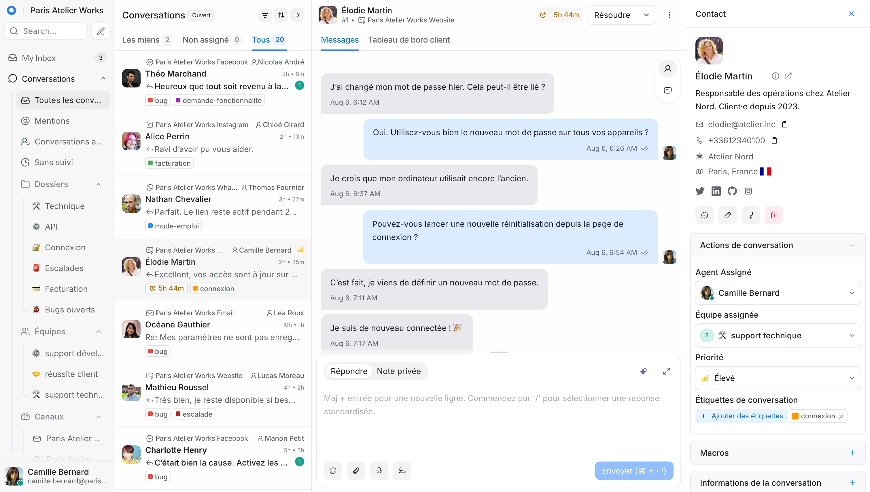 Tableau de bord Chatwoot affichant une conversation client